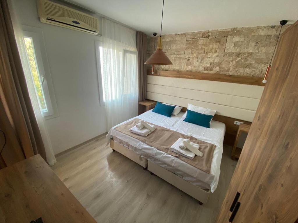 Çeşme Cat Kapi Alacati מראה חיצוני תמונה