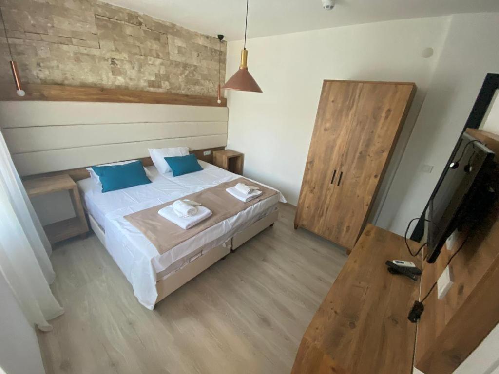 Çeşme Cat Kapi Alacati מראה חיצוני תמונה
